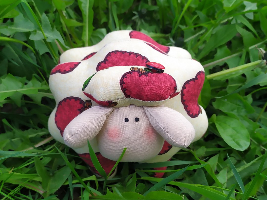 Interior sheep toy/ Handmade toy/ Interior gift - 玩偶/公仔 - 其他材质 多色