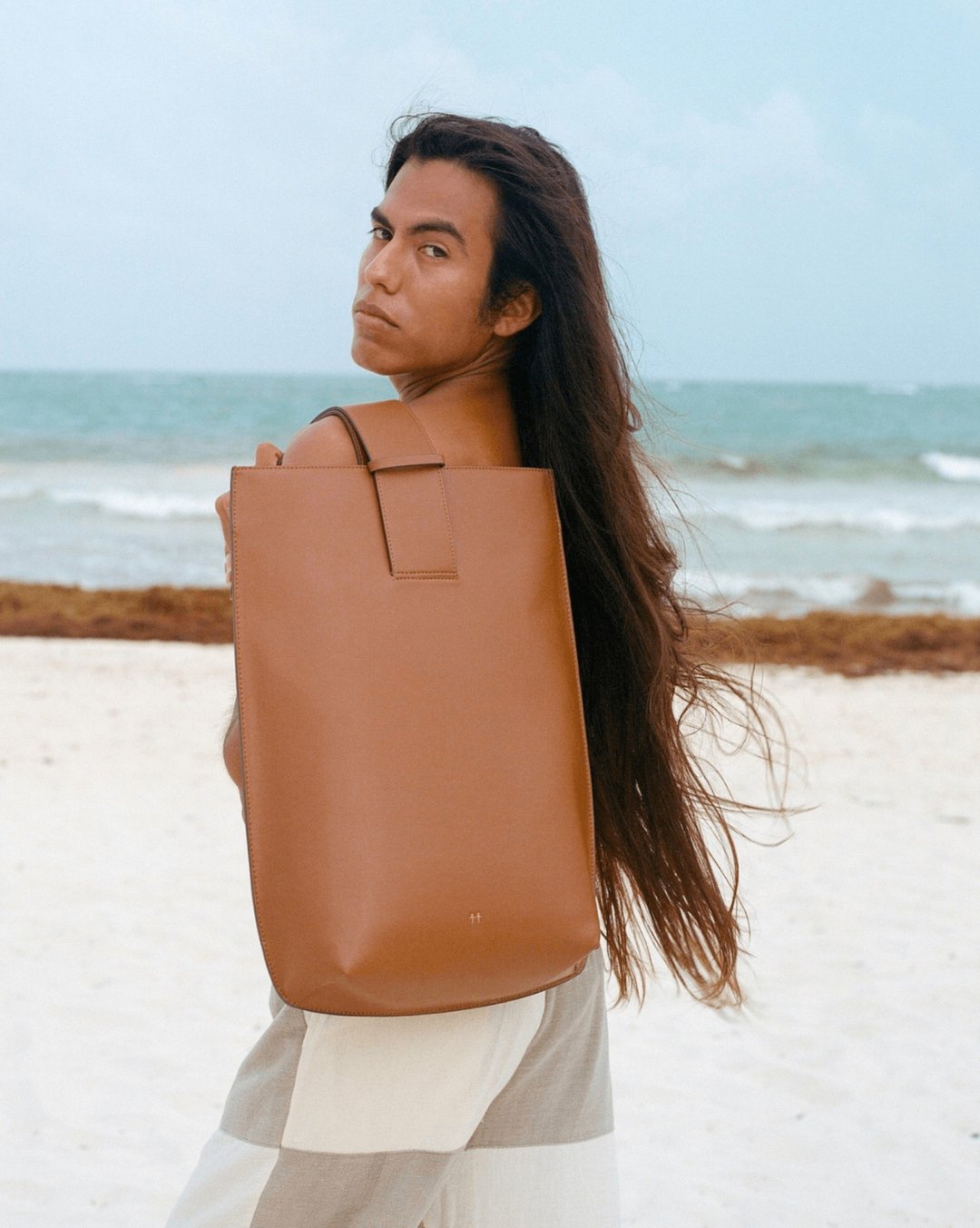 SOULMATTE Large Zen Tote Bag  侧背包 仙人掌纯素皮革 环保时尚 - 侧背包/斜挎包 - 其他材质 咖啡色