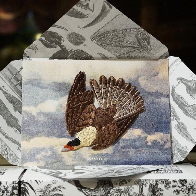 Novigo 已灭绝动物熨烫刺绣 / 瓜达卢长腿兀鹰 - 徽章/别针 - 绣线 