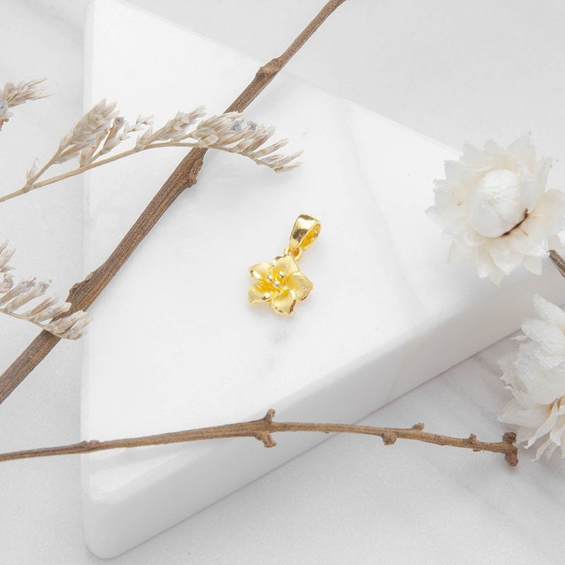 藏宝箱金饰 9999黄金纯金 立体花朵 坠子项链锁骨链 - 项链 - 24k 金 金色