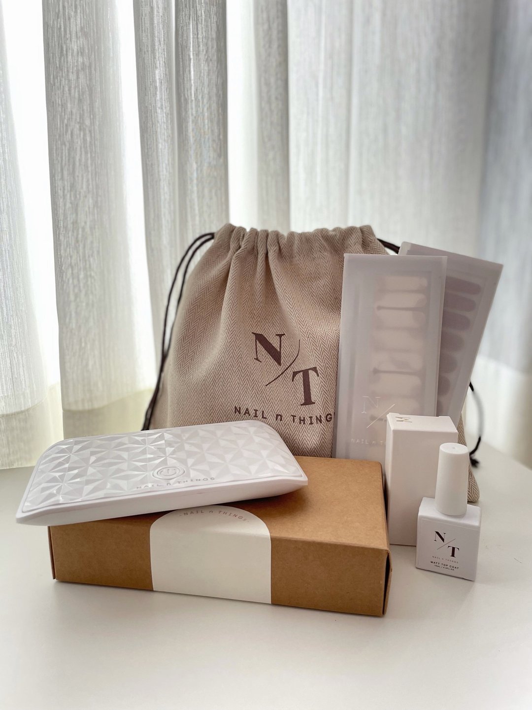 Start Kit 新手入门套装 雾面封层胶+UV灯+任选两款甲贴 送礼自用 - 指甲油/指甲贴 - 其他材质 多色