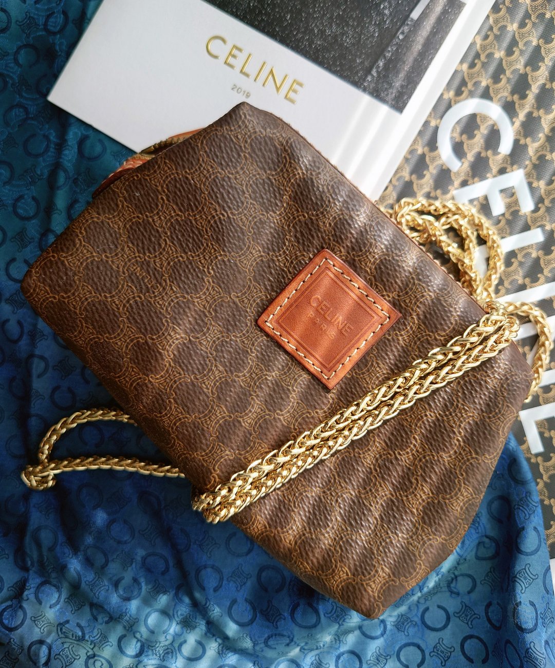 中古包 CELINE 棕花化妆包链条包云朵包斜背包斜挎包手拿包单肩包 - 侧背包/斜挎包 - 防水材质 咖啡色