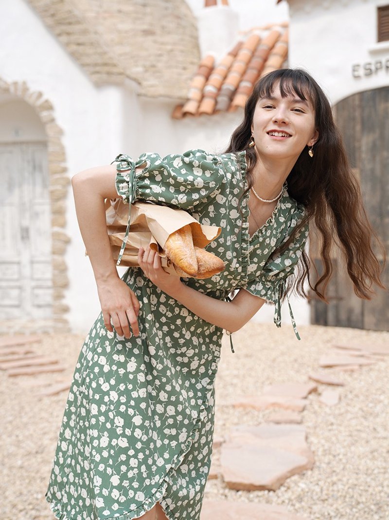 MintCheese独立设计 法式优雅 绿色花纹显白经典茶歇裙连衣裙 - 洋装/连衣裙 - 聚酯纤维 绿色