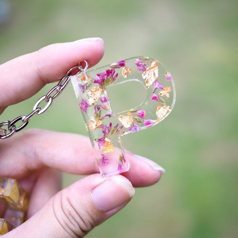 金箔定制手工制作粉红色花卉会标钥匙扣 - 钥匙链/钥匙包 - 树脂 粉红色