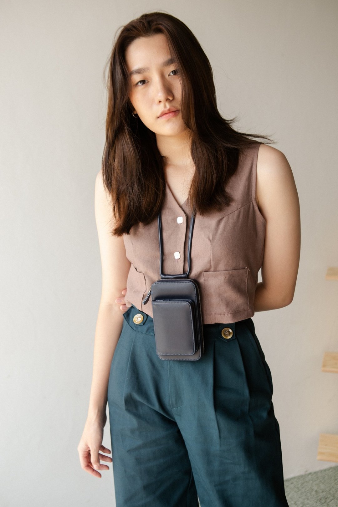 House of High Mars Bag (Navy) - 侧背包/斜挎包 - 真皮 蓝色