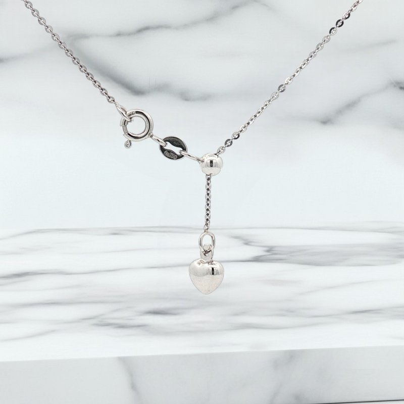 【轻盈心意】18K白金心形坠饰项链 | 心系于你  爱的轻语 - 项链 - 贵金属 白色