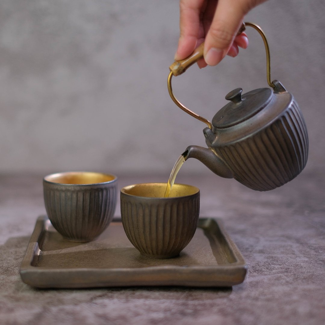 陶作坊│老岩泥如初漱金提梁壶组(1壶2杯1茶盘) - 茶具/茶杯 - 陶 金色