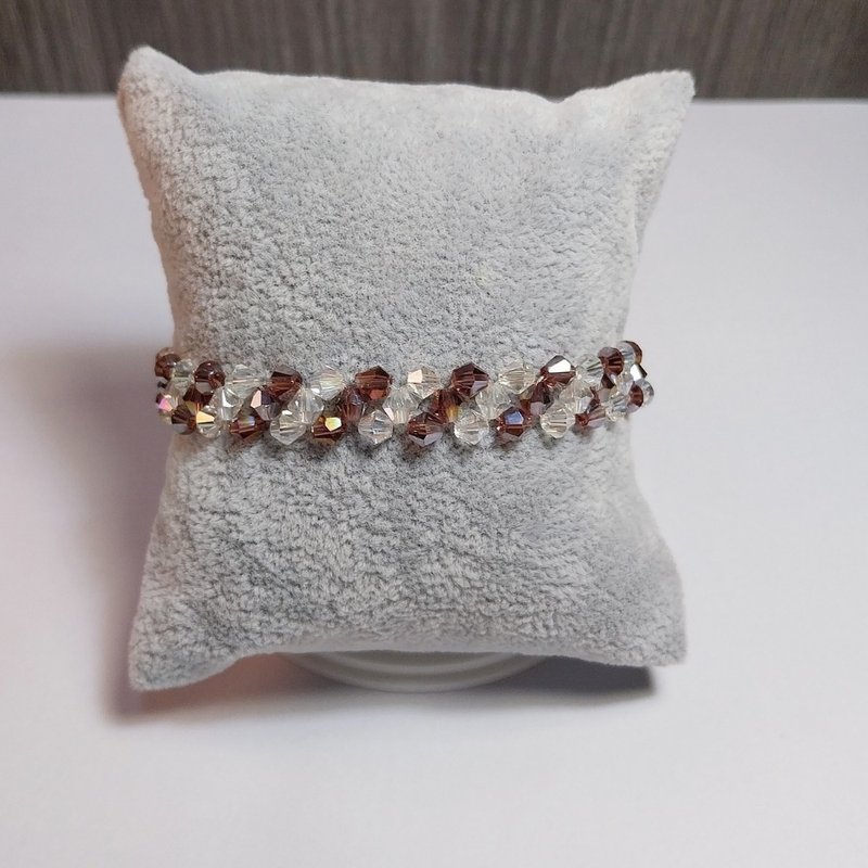 ฺBrown Handmade Casual Style Beaded Bracelet Fashion Cute Beautiful Gift - 手链/手环 - 塑料 咖啡色