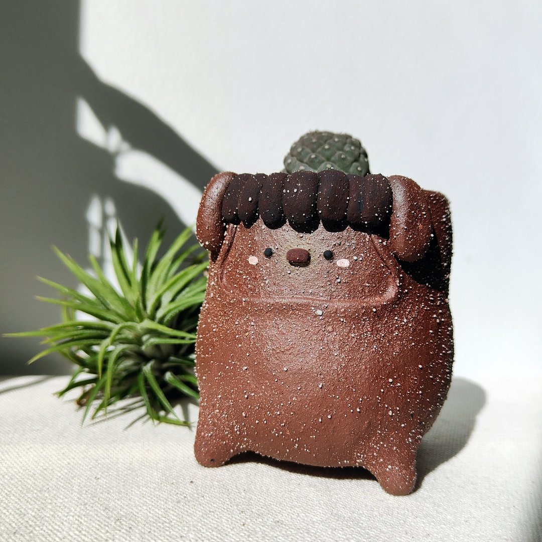 Mike the planter. Handmade terracotta 花盆 - 花瓶/陶器 - 陶 