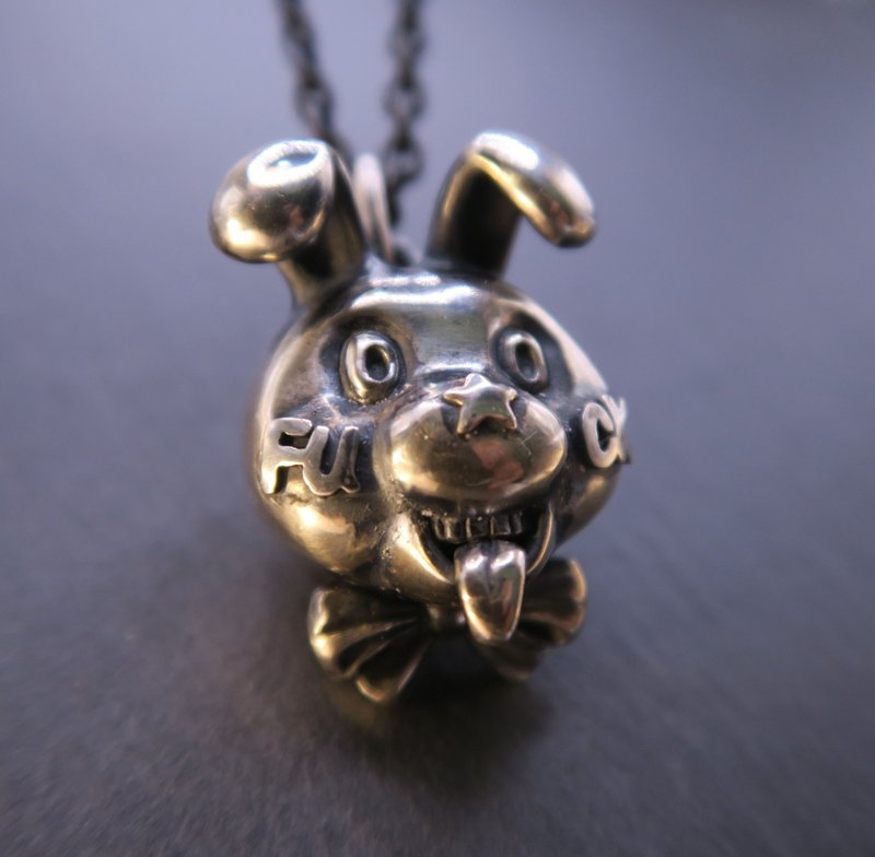 疯狂兔兔 纯银项链 - 可定制化细节 - 项链 - 纯银 