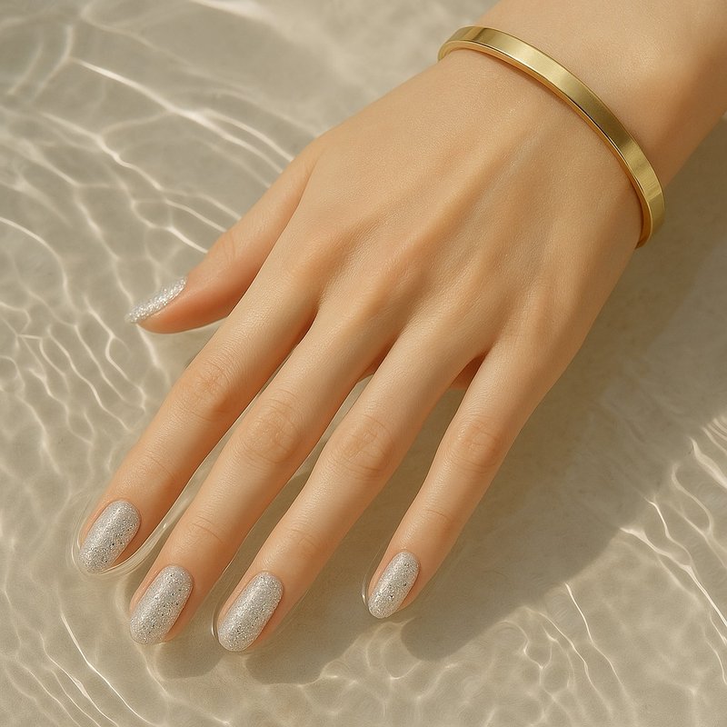 人鱼亮片银色#802C  美甲凝胶 Gel Nail Polish - 指甲油/指甲贴 - 其他材质 