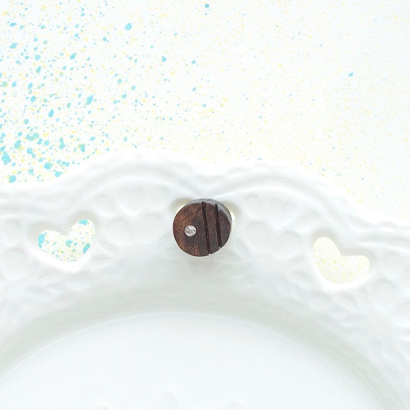 圆形  原木手工耳环 925纯银针托 单个 礼物订制 - 耳环/耳夹 - 木头 咖啡色
