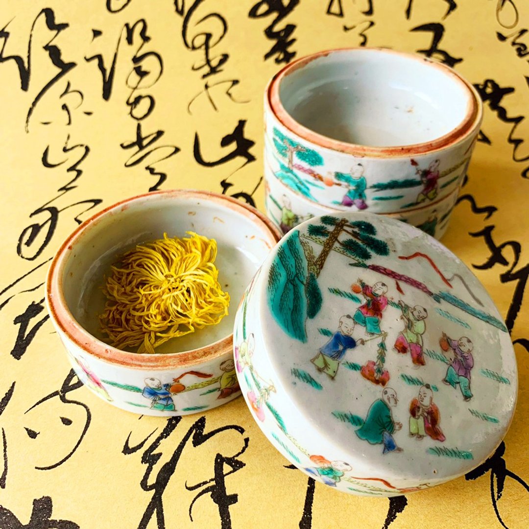 中国 清末民初粉彩瓷四节圆盒 │ 柔婉多姿 清绮优雅 景德镇 - 摆饰 - 瓷 多色