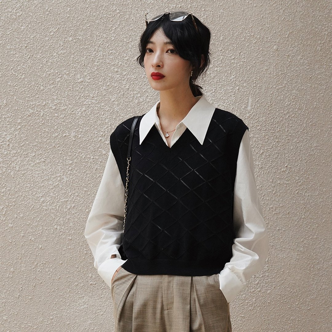 宽松V领镂空针织背心|针织衫|三色|夏秋款|Sora-1008 - 女装针织衫/毛衣 - 棉 多色