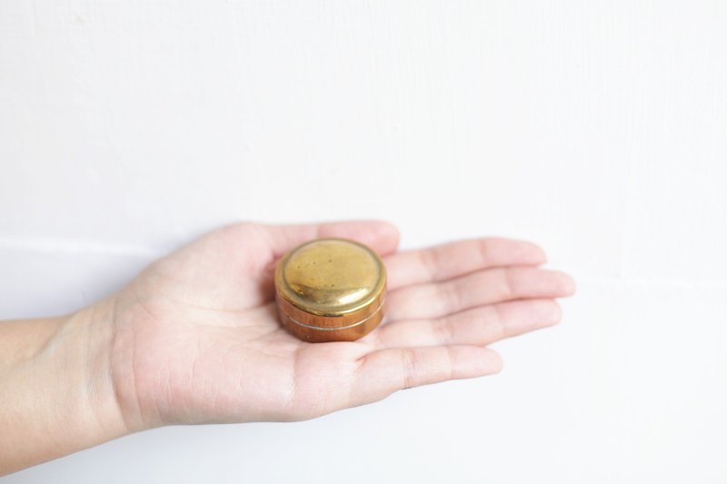 【好日恋物】荷兰 vintage 小铜盒(圆形) - 收纳用品 - 其他金属 金色