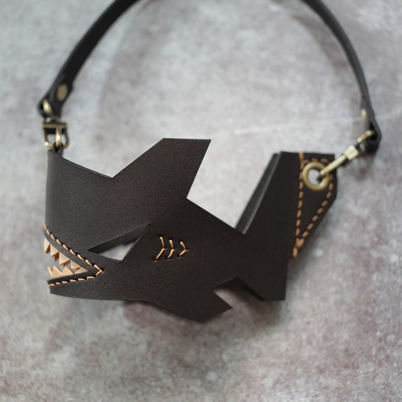 植鞣皮革 海洋生物 黑色 鲨鱼 饮料杯 咖啡杯 杯套 - 随行杯提袋/水壶袋 - 真皮 黑色