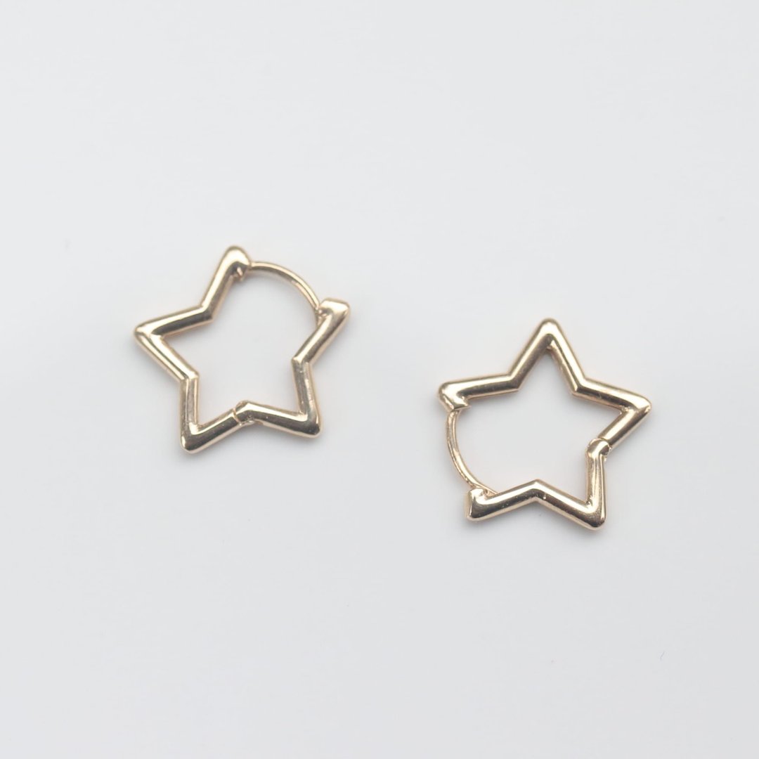 14K Gold Star Lock Earring 金线条星星耳扣耳环 (内径11mm) - 耳环/耳夹 - 贵金属 金色