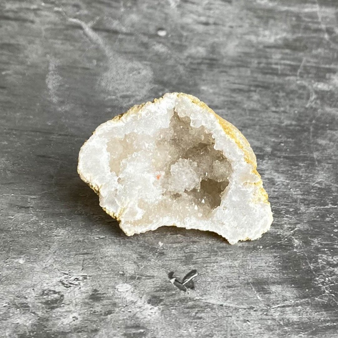 水晶簇- 玛瑙聚宝盆 办公室疗愈微景观 设备摆饰 一物一图 - 摆饰 - 宝石 白色