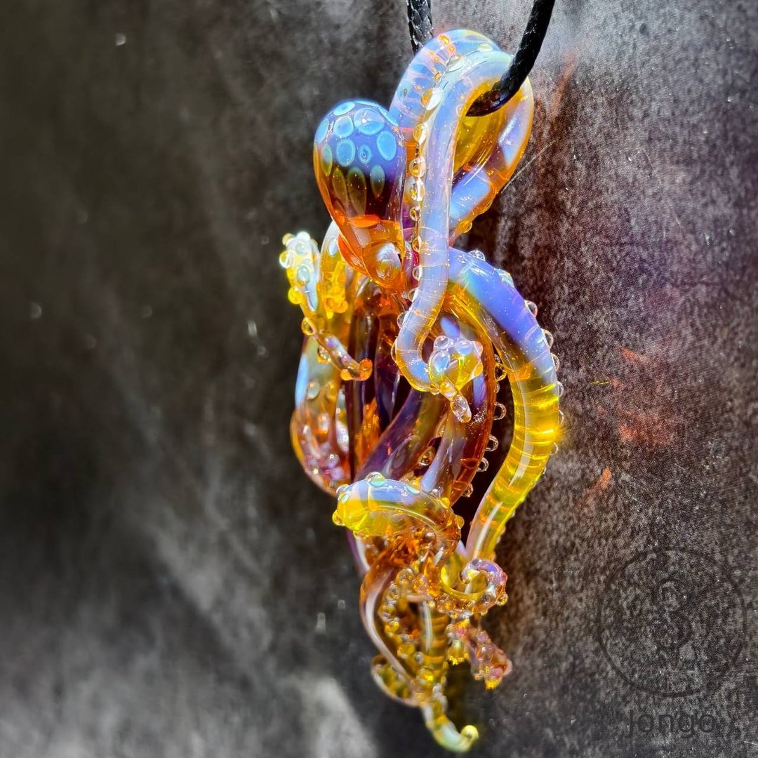 【Dream Glass Art】小众原创设计 手工多彩琉璃章鱼造型吊坠 K 色 - 项链 - 琉璃 