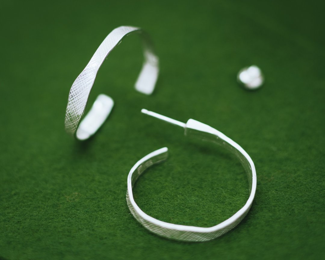 Hoop earrings - simple earrings - Hoops - Modern earrings - 耳环/耳夹 - 银 银色