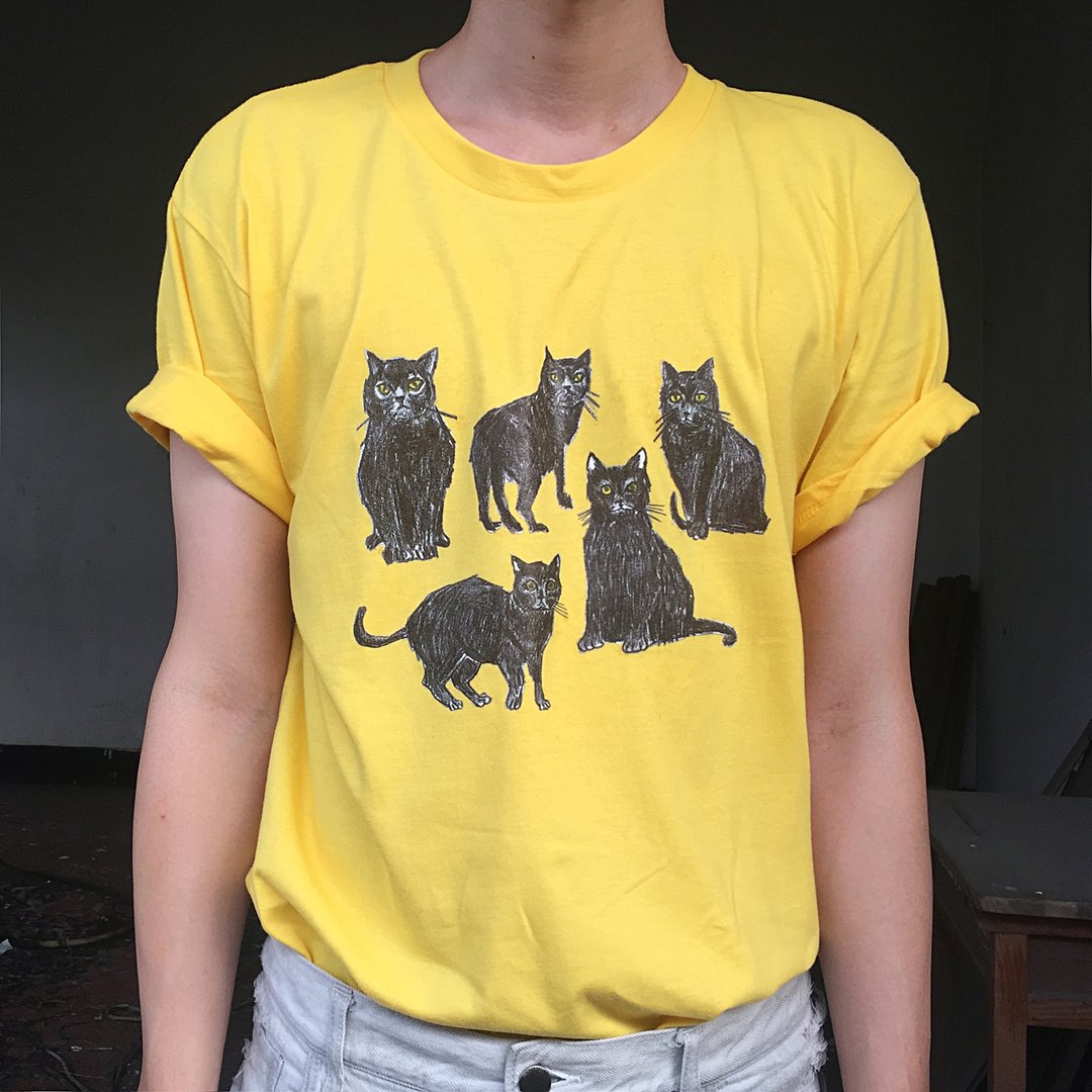 黑猫的计谋t-shirt - 男装上衣/T 恤 - 棉 黄色