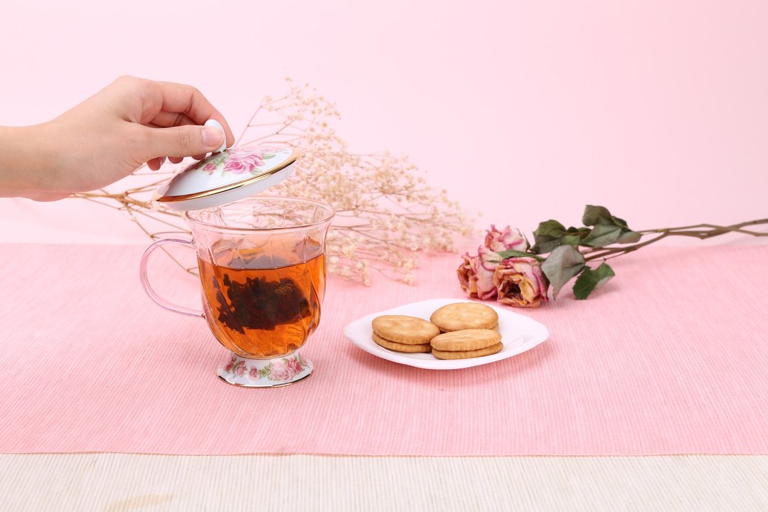 晶艳玫瑰盖杯(300ml) - 茶具/茶杯 - 玻璃 粉红色