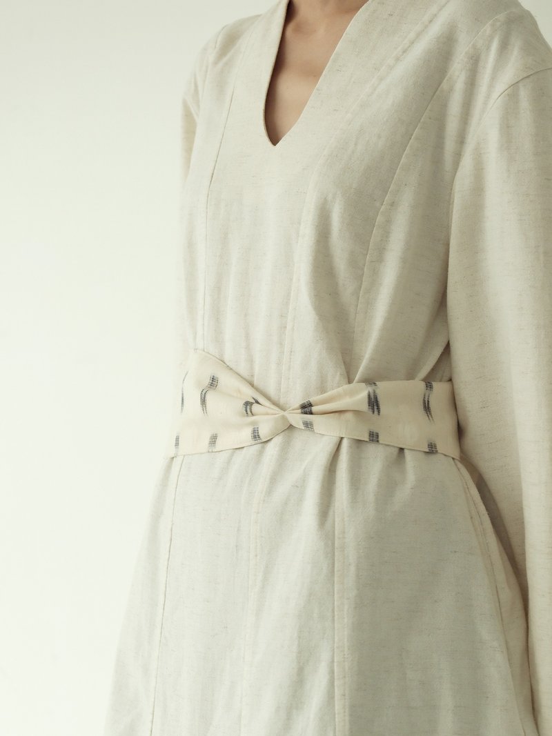 川 衣 WEAR BEING  印度织纹布料宽版 腰带/头带  白 - 皮带/腰带 - 棉．麻 白色