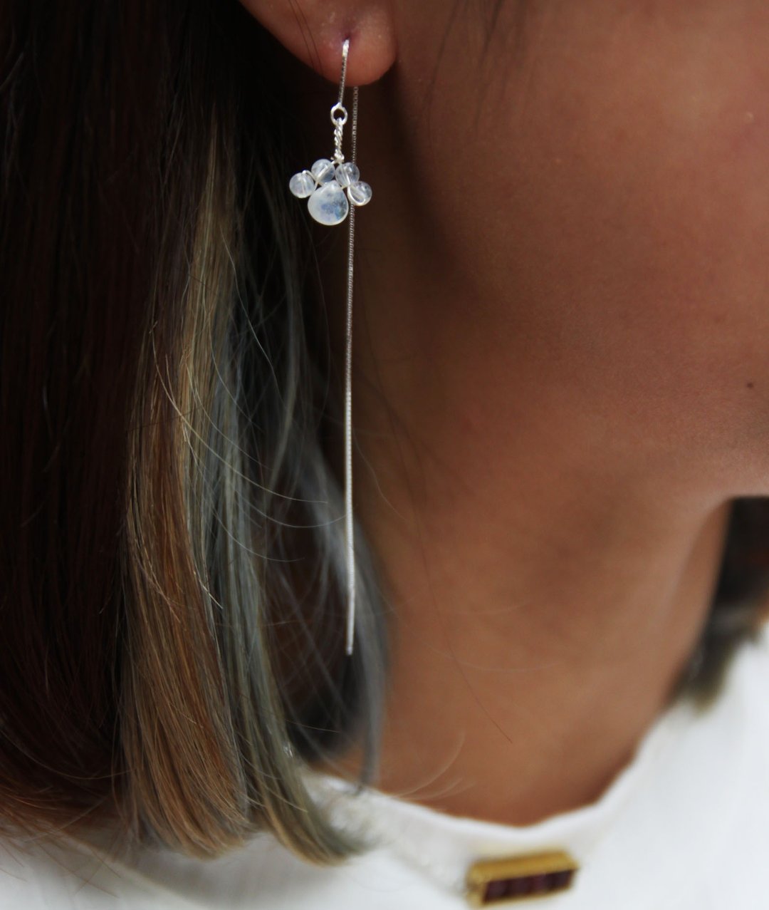 月亮石喵星人粉肉球 925 纯银 耳线 Cat paw shape Moonstone  925 silver earline - 耳环/耳夹 - 宝石 白色