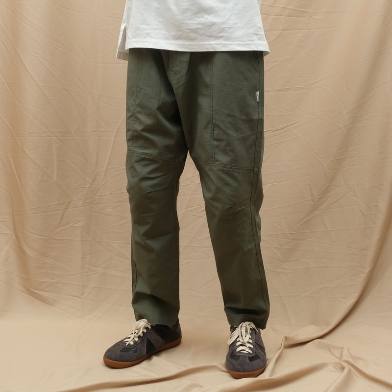 宽版工装裤 Wide Worker Pants/简约/素色/情侣服/长裤/宽裤/ - 男士长裤 - 棉．麻 绿色