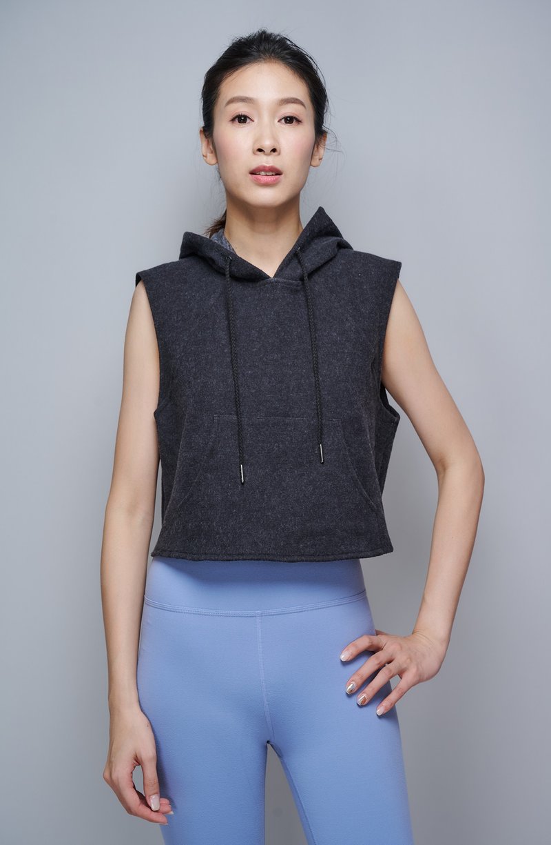 福利品【限时优惠7折】 Fleece Hoody-Dark Grey 快速出货 - 女装瑜珈服 - 聚酯纤维 