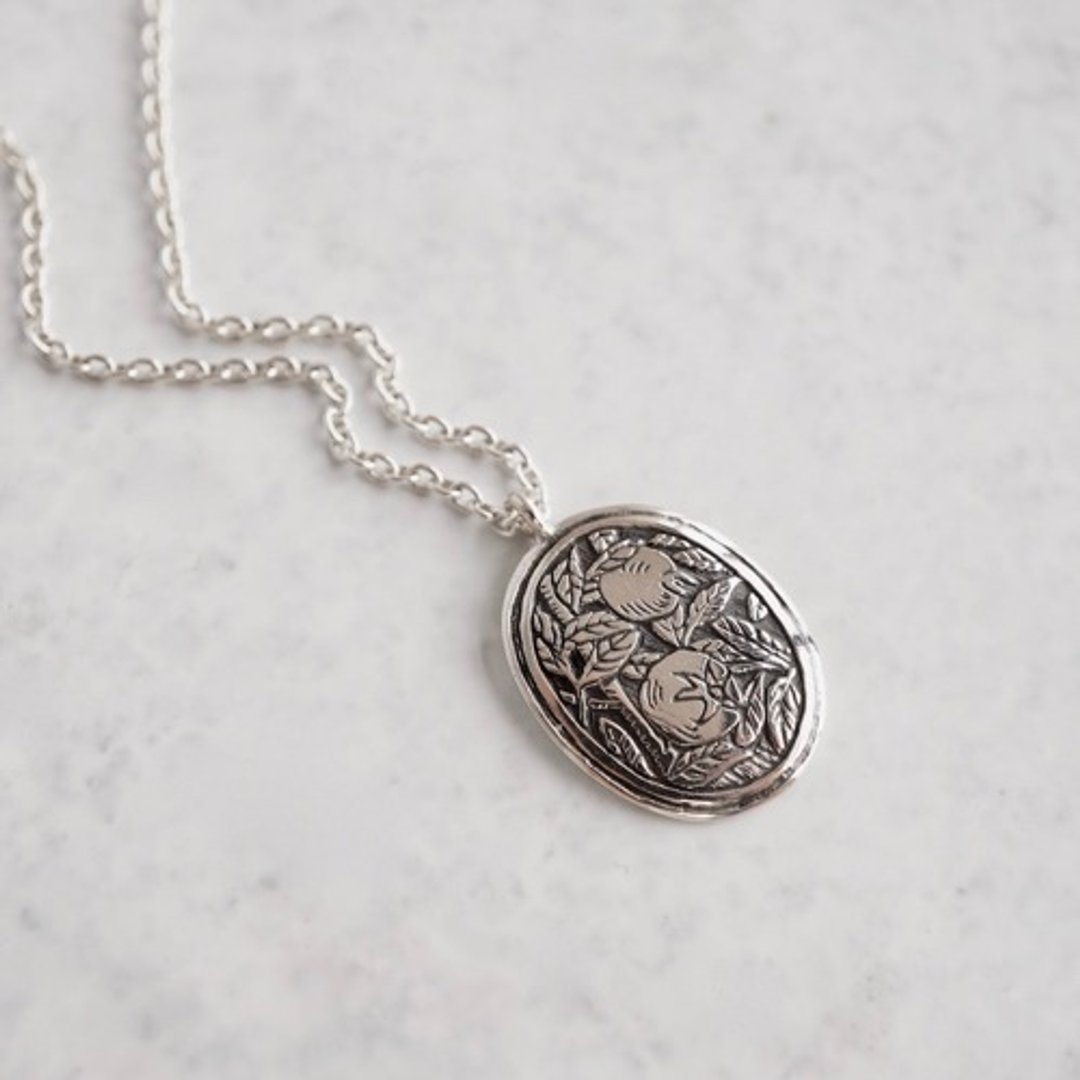 Pomegranate pendant [P037SV] - 项链 - 其他金属 