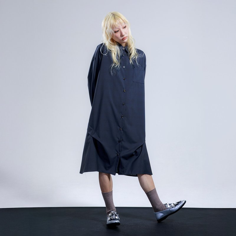 立褶格纹衬衫长洋装 - 洋装/连衣裙 - 其他人造纤维 蓝色