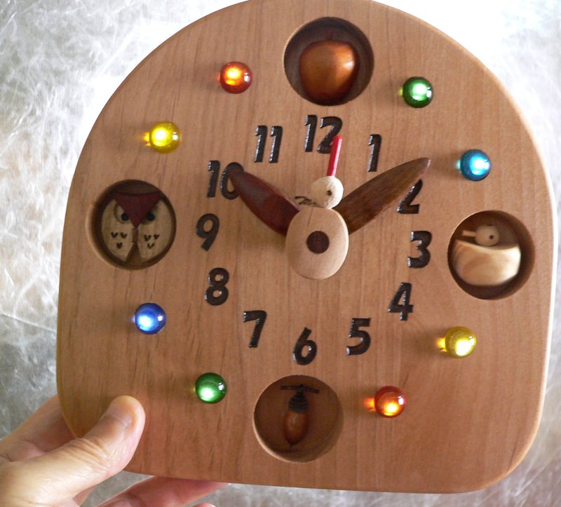 Forest spirit 20 cm - 时钟/闹钟 - 木头 橘色