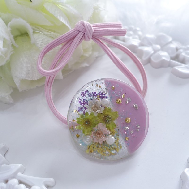 原创手工 干燥花 发圈 橡筋 滴胶 树脂 Resin Hair Accessory - 发饰 - 其他材质 