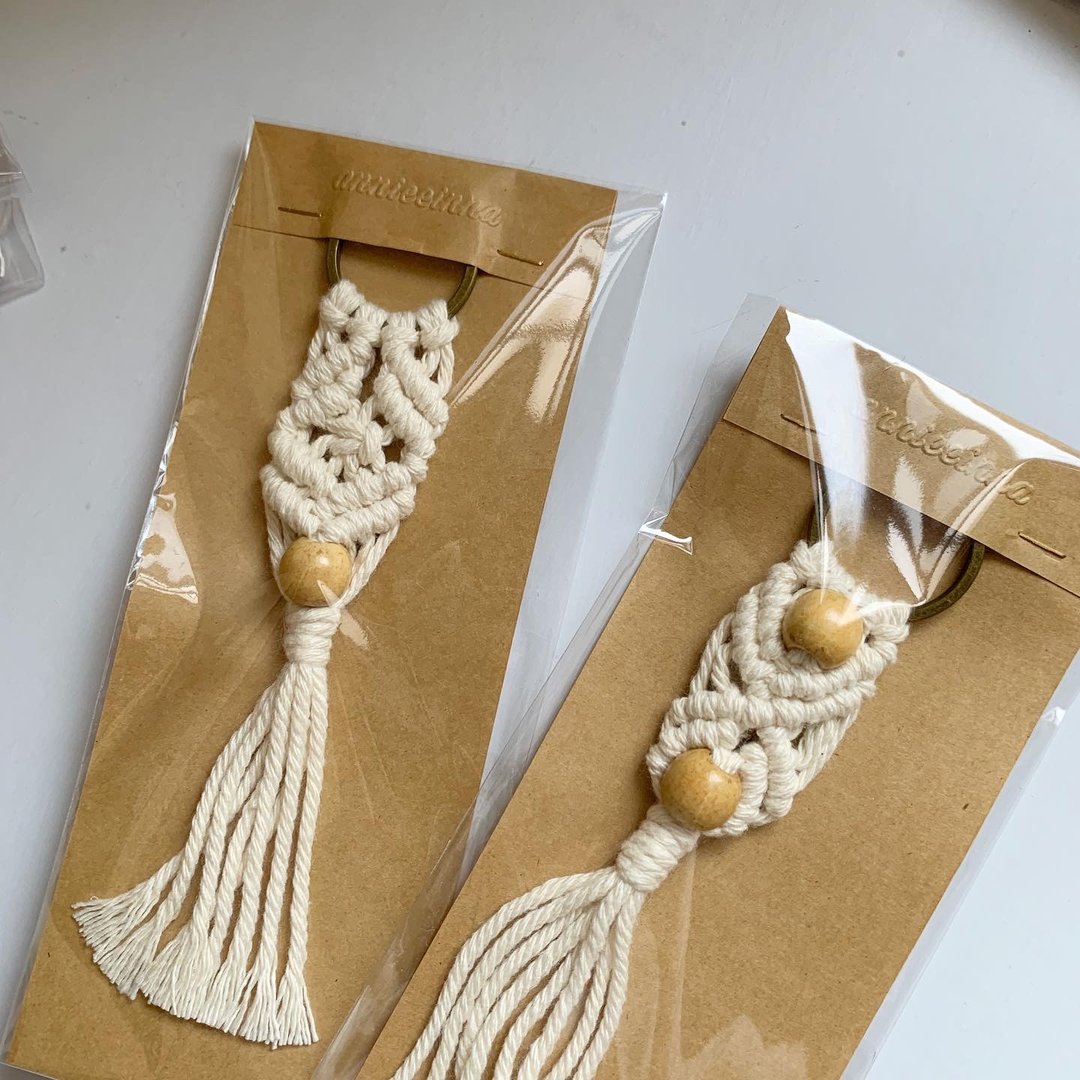 Macrame 珠珠编织吊饰 钥匙圈 - 钥匙链/钥匙包 - 棉．麻 白色