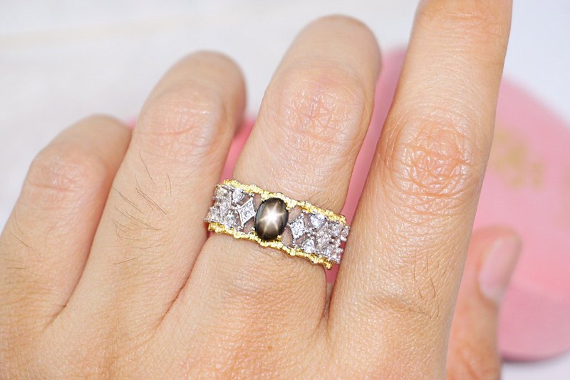 正品黑色星光蓝宝石戒指，蛋形，925银，镀两色，背面可调节尺寸。 - 戒指 - 纯银 黑色