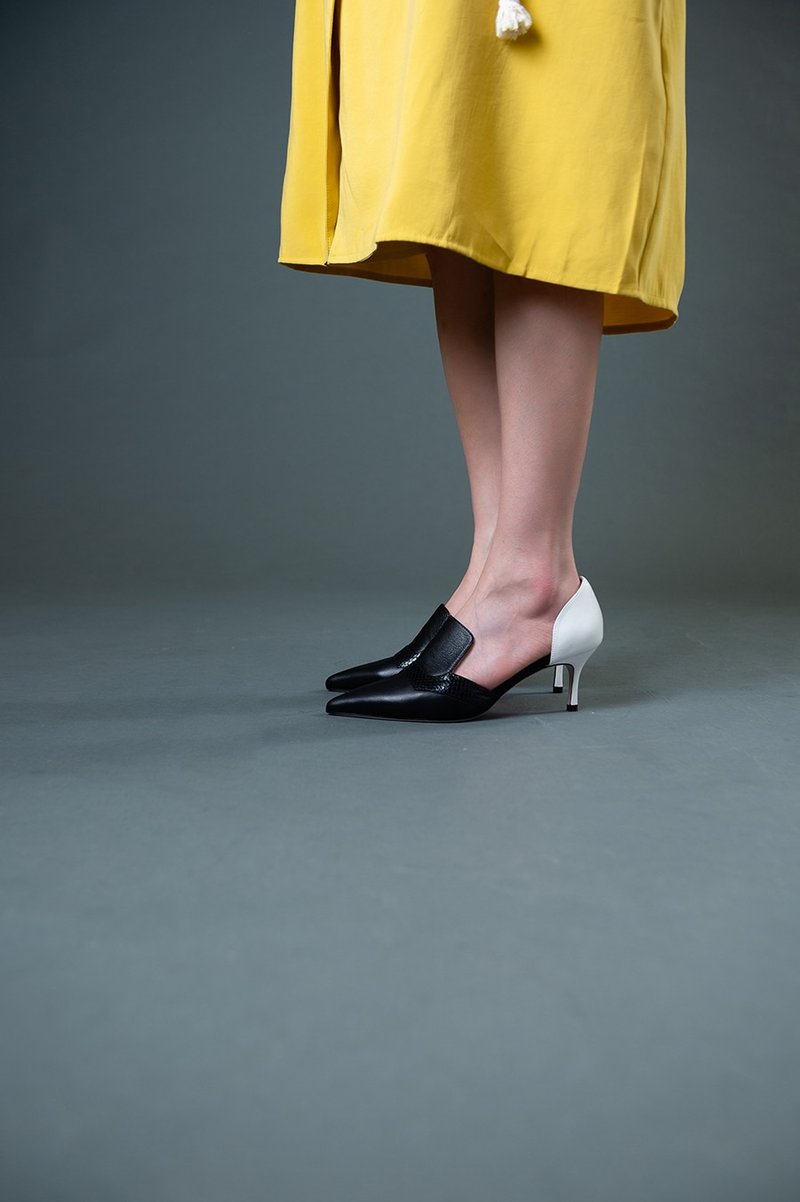 拼色侧挖空 尖头细高跟 黑白 - 高跟鞋 - 真皮 黑色