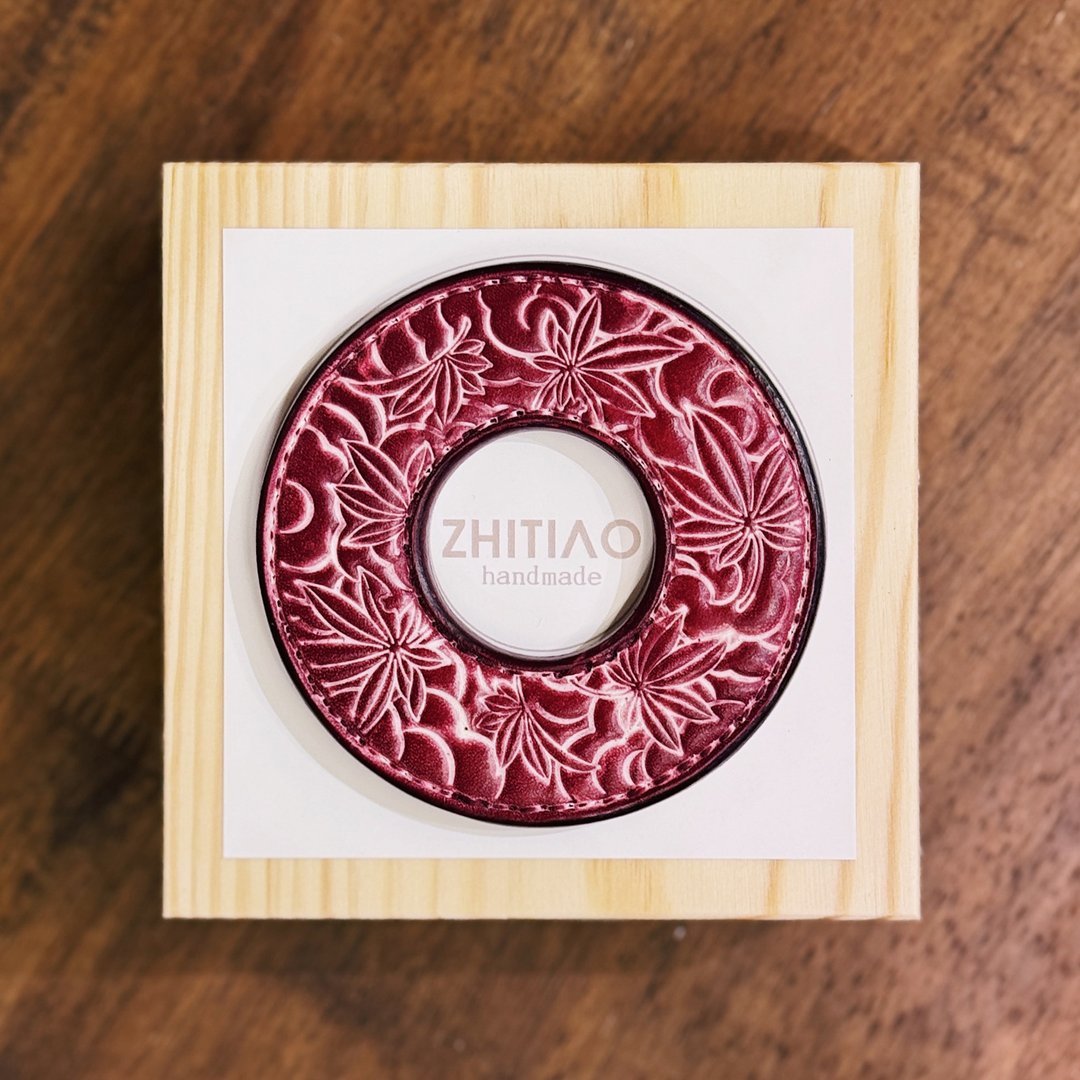 原创手工制作牛皮剑道刀镡 枫林云海 雾蜡红 剑锷 Tsuba - 运动配件 - 真皮 红色