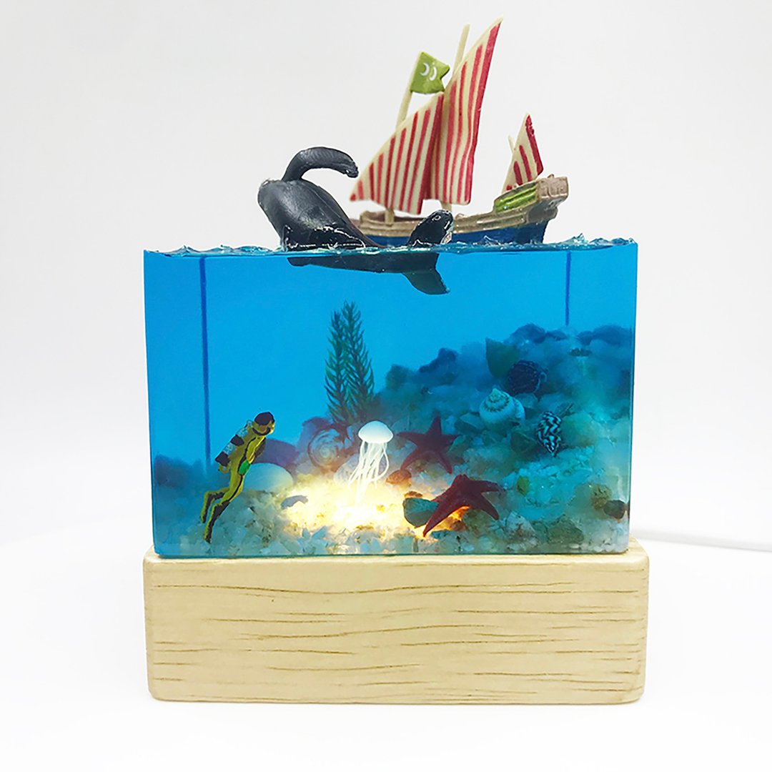环氧树脂工艺品/迷你海洋景观/海底世界滴胶海洋摆件小夜灯 - 摆饰 - 树脂 蓝色