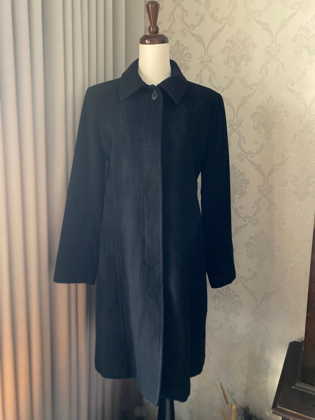 纯黑安哥拉兔毛混俐落古着大衣 - 女装休闲/机能外套 - 羊毛 黑色