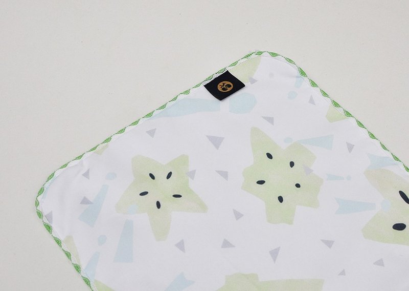 可吊挂口水巾 小手巾 手帕 方巾 随身清洁环保-水果 卓兰杨桃印花 - 手帕/方巾 - 其他材质 银色