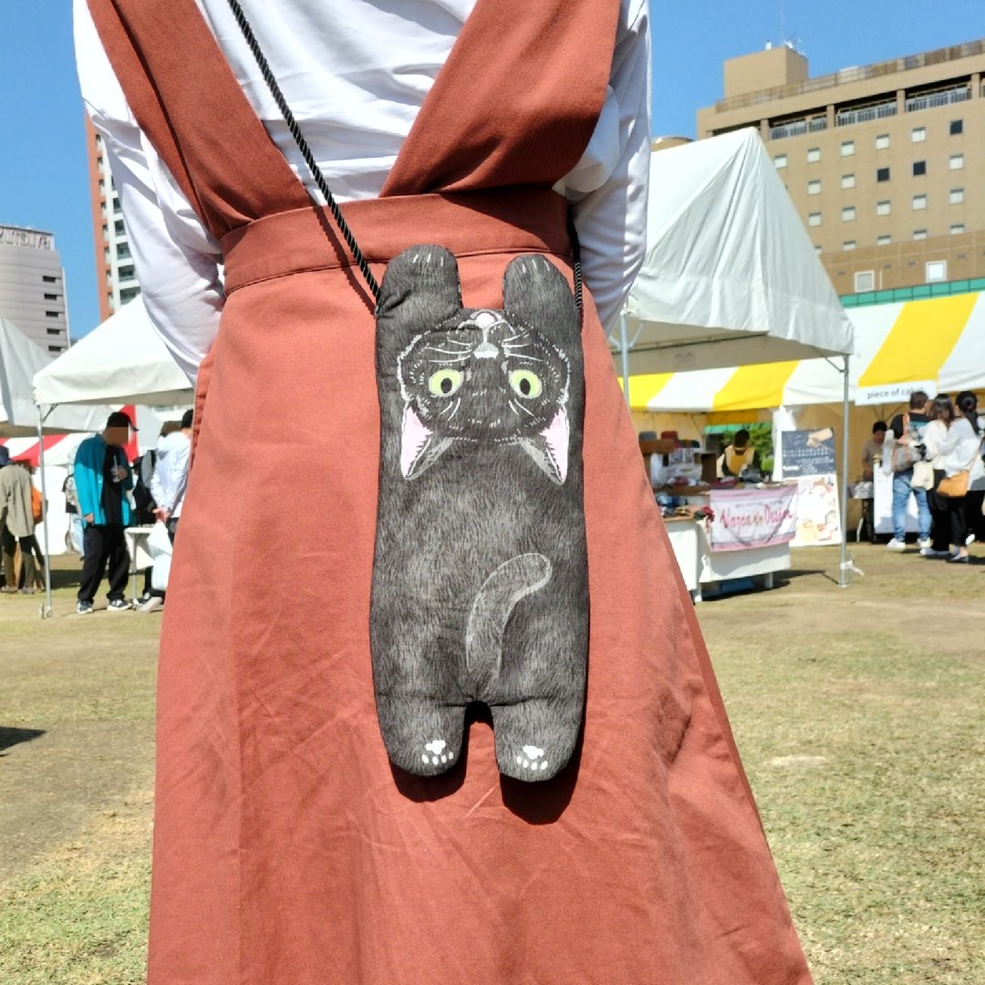 挂绳猫猫手机斜背包 黑猫【预购】 - 侧背包/斜挎包 - 棉 黑色