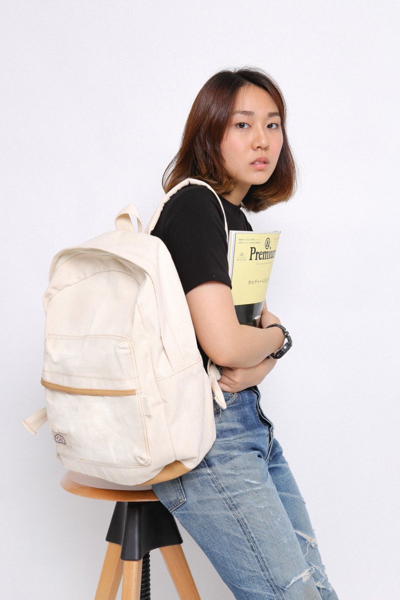 极简白色帆布背包 - 后背包/双肩包 - 其他材质 白色