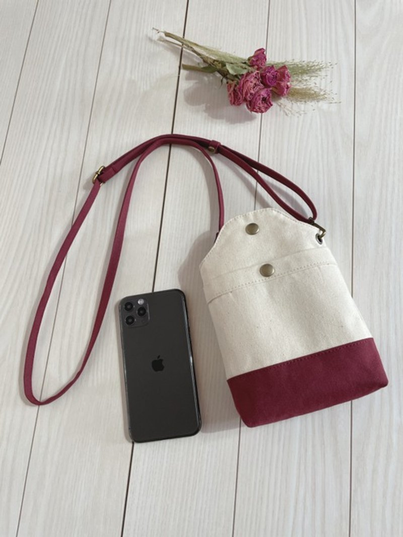 倉敷帆布　　バイカラー　スマホポシェット　スマホショルダー　スマホポーチ　　キナリ×ボルドー - 侧背包/斜挎包 - 棉．麻 