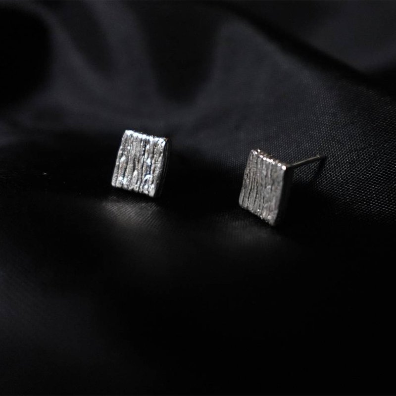 木之纹耳环 - 耳环/耳夹 - 纯银 