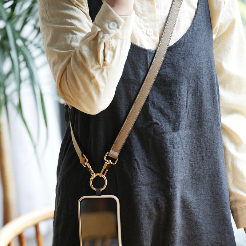 十字纹皮革手机背带/手腕绳/包包背带  深卡其 - 手机配件 - 人造皮革 卡其色