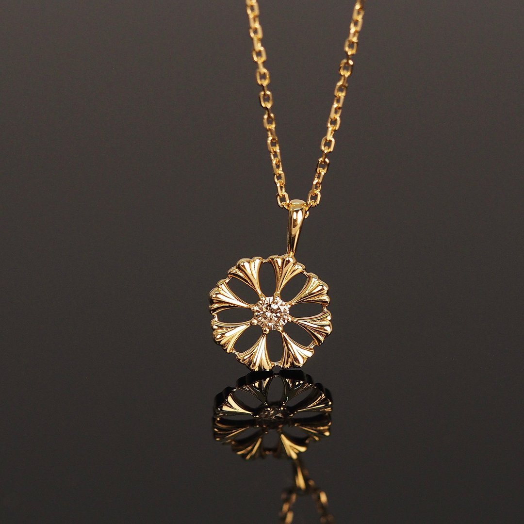 18K金向日葵花钻石项链 18KGold The Diamond Sunflower Necklace - 项链 - 贵金属 