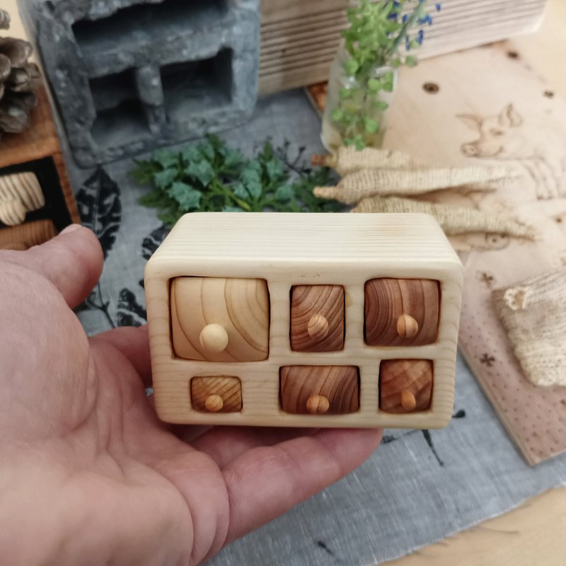 Miniature village shelf, wood carving, Wall decoration, Wood Hand Carved, Wood s - 摆饰 - 木头 咖啡色