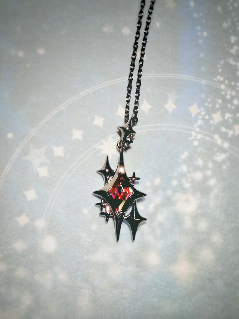 黑色星闪闪菱形玫瑰榴石石榴石电镀 18K 黑金纯银吊坠 - 项链 - 纯银 红色
