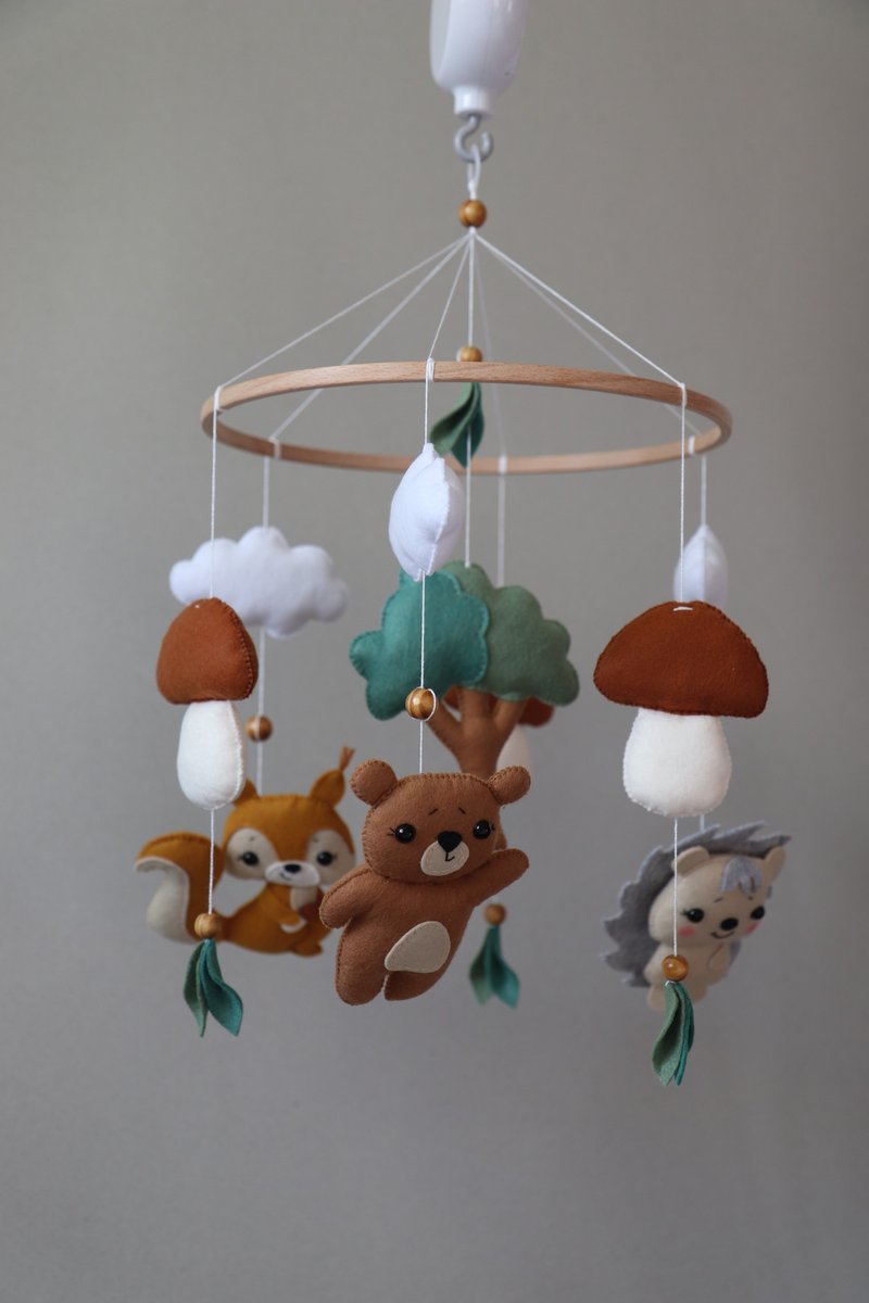 Woodland baby mobile - bear baby mobile - mushrooms baby mobile - bear toy - 玩具/玩偶 - 聚酯纤维 咖啡色